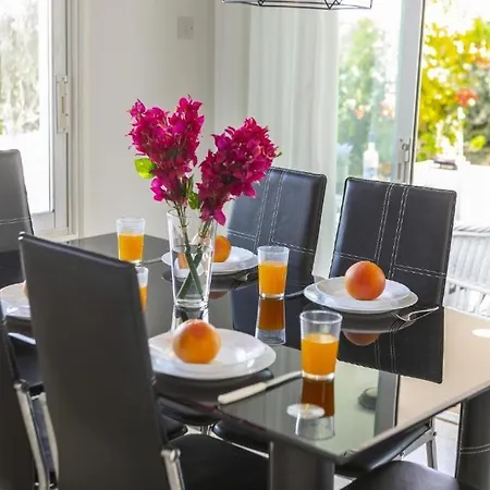 Protaras Fig Tree Bay Sea View Villa , Jacuzzi Available April To October Villa Protarász