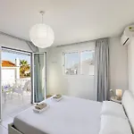 Fig Tree Bay Sea View , Jacuzzi Available April To October