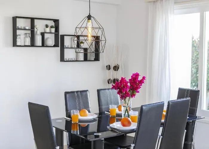 Fig Tree Bay Sea View , Jacuzzi Available April To October