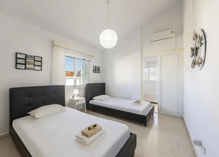 Fig Tree Bay Sea View , Jacuzzi Available April To October Vilă