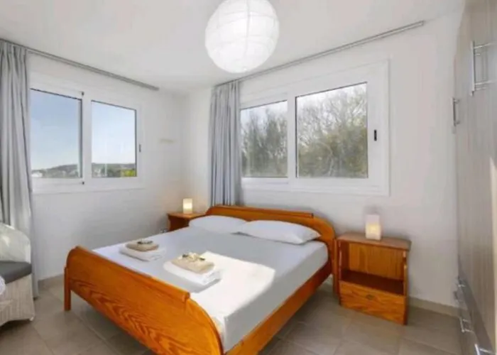 Vilă Fig Tree Bay Sea View , Jacuzzi Available April To October