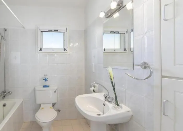 Fig Tree Bay Sea View , Jacuzzi Available April To October Βίλα Πρωταράς